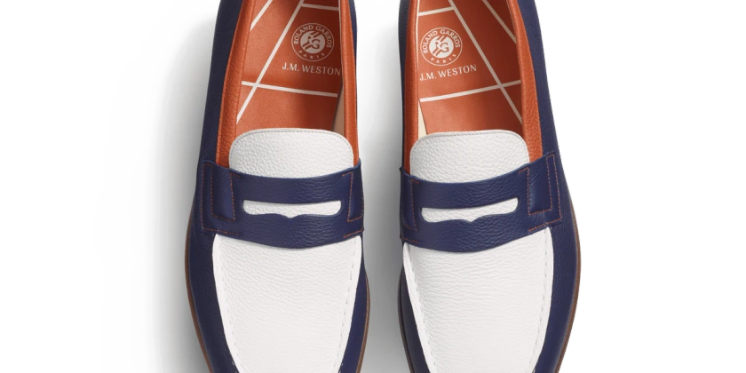 Le Moc' Weston Roland-Garros [homme cuir veau grainé bleu marine, orange terre battue et blanc]