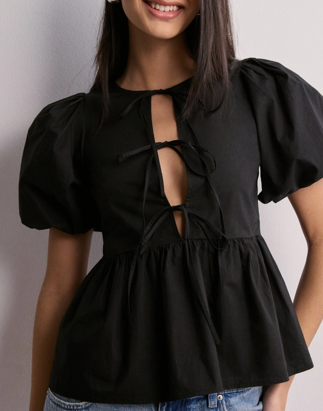 Buy Nelly Bow Puff Sleeve Blouse - Black | Nelly.com