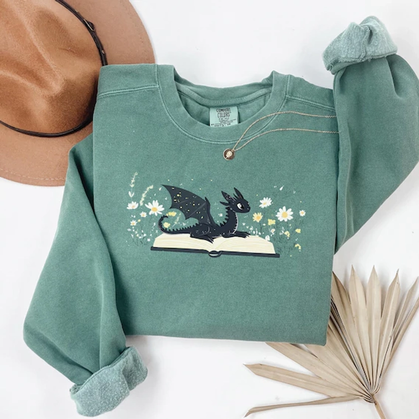 Dragon Book Sweatshirt, Fantasy Sweatshirt, Bookworm sweatshirt, bookish sweatshirt, book club sweatshirt, Book Lover, Book Crewneck