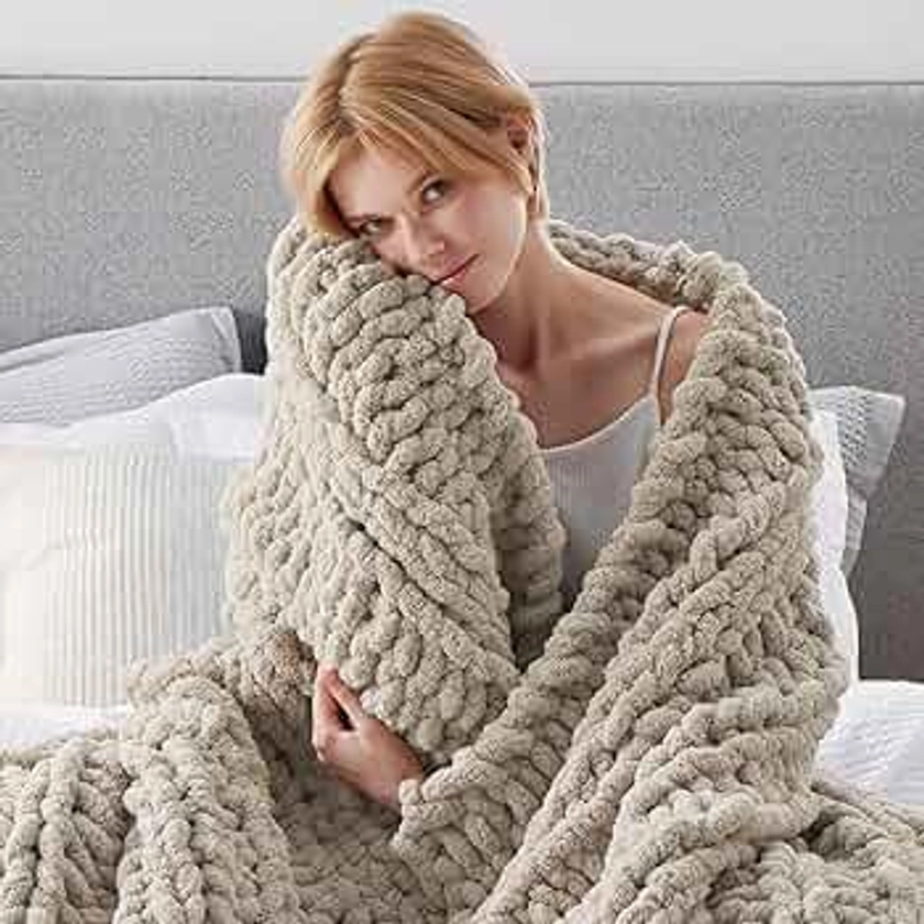 Bedsure Chunky Knit Blanket Throw - 100% Hand Knit Chenille Throw Blanket for Couch, Thick and Soft Cable Knit Crochet Blanket for Bed Home Decor, Linen Beige, 50x60 Inches