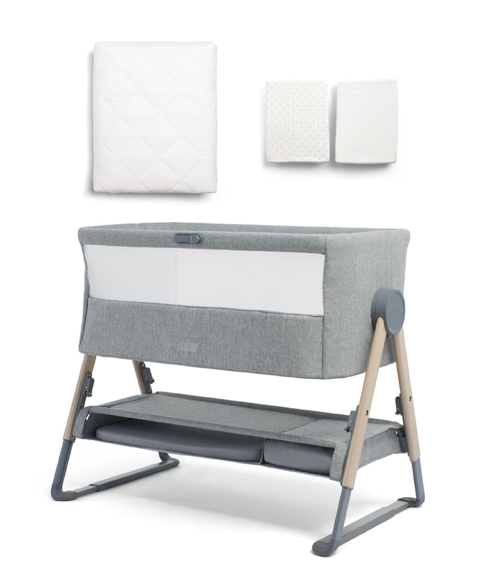 Lua Bedside Crib Bundle with Mattress Protector & Fitted Sheets - Star / White