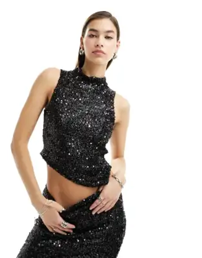 Reclaimed Vintage - Top dos nu d'ensemble orné de sequins - Noir | ASOS