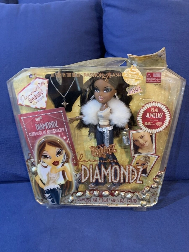 Bratz Forever Diamondz Sasha MGA Rare Diamond Keychain New in Damaged Box