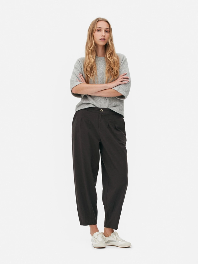 Pantalon fuselé plissé