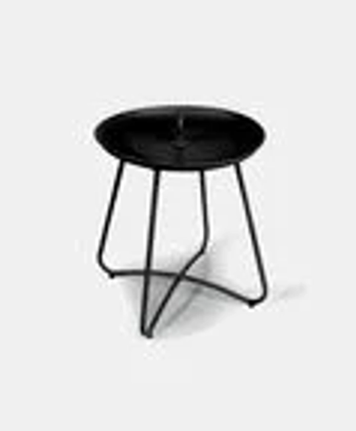 Steel Matte Hook Round Side Table