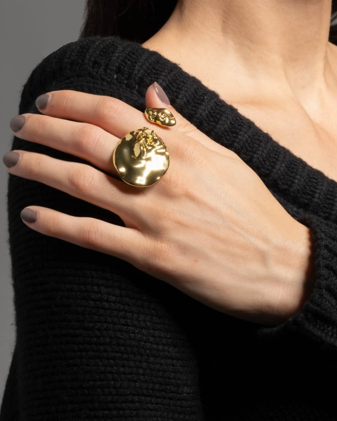 Brut Gold Double Disc Ring