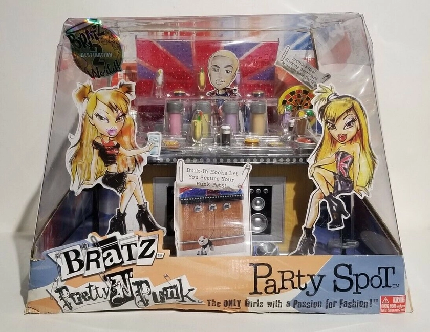 Vintage 2005 Bratz "Pretty N Punk" Party Spot Playset 292463 (New/Open Package)