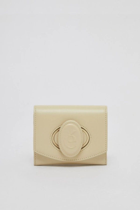 Oval wallet(Butter)