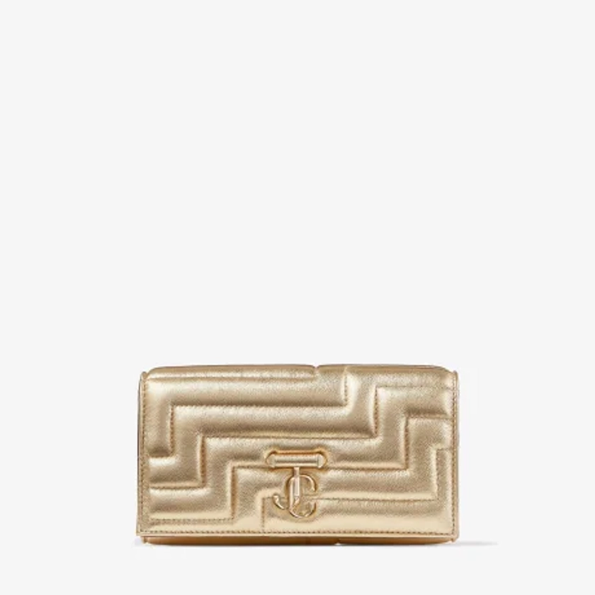 Avenue Wallet With Chain 