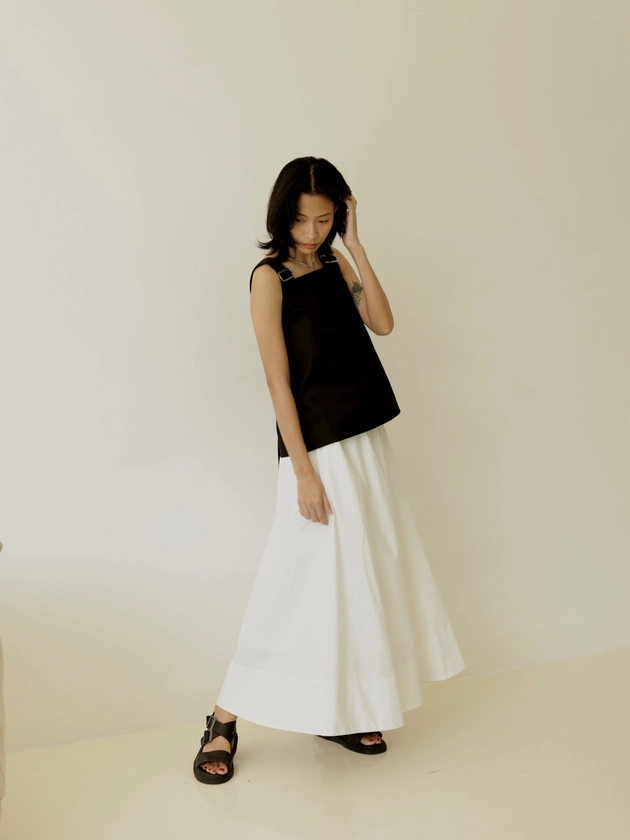 Yuka Skirt - White — KANWARE
