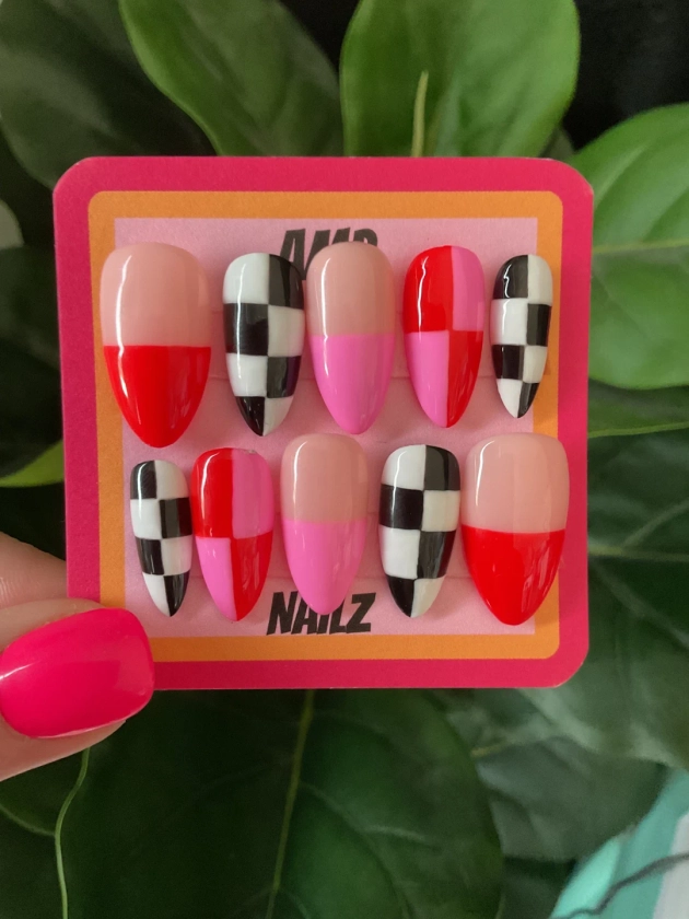 Hand Painted Colorful Checkered Mismatched Press on Nails,checkered Nails,y2k Nails,red and Pink,valentines Nails - Etsy