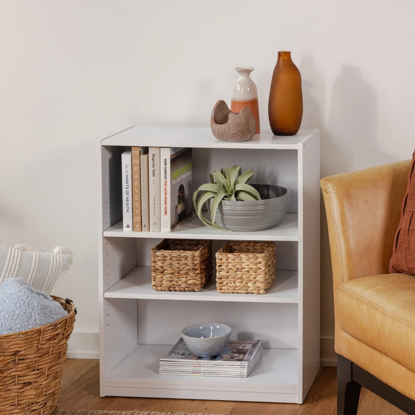 Mainstays 3-Shelf Bookcase with Adjustable Shelves, White - Walmart.com