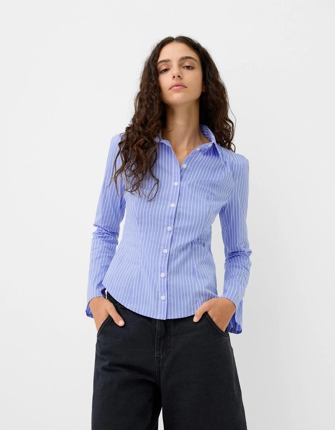 Camicia attillata con maniche ampie - Donna