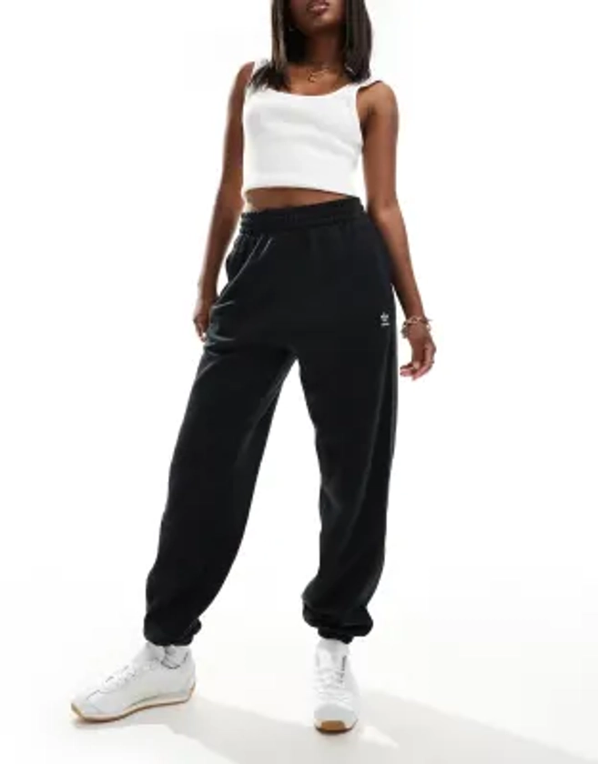 adidas Originals - Essentials - Pantalon de jogging - Noir | ASOS