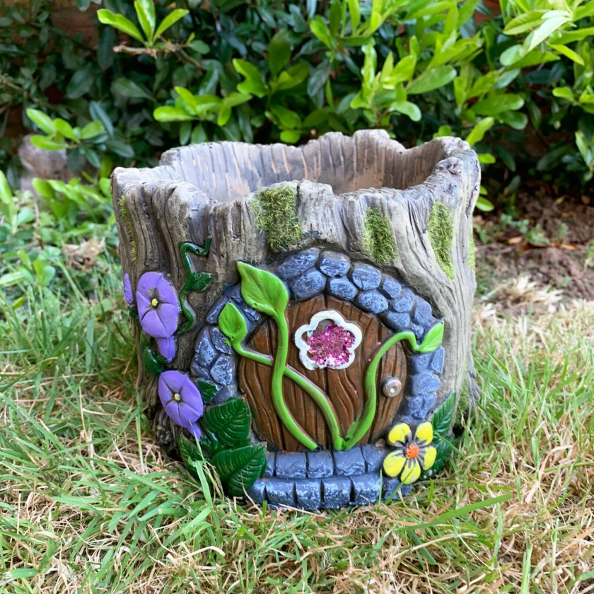 Darthome Cement Fairy House Garden Planter Large