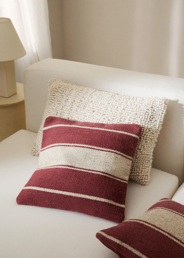 Housse coussin 100 % laine rayures - Home | MANGO France métropolitaine