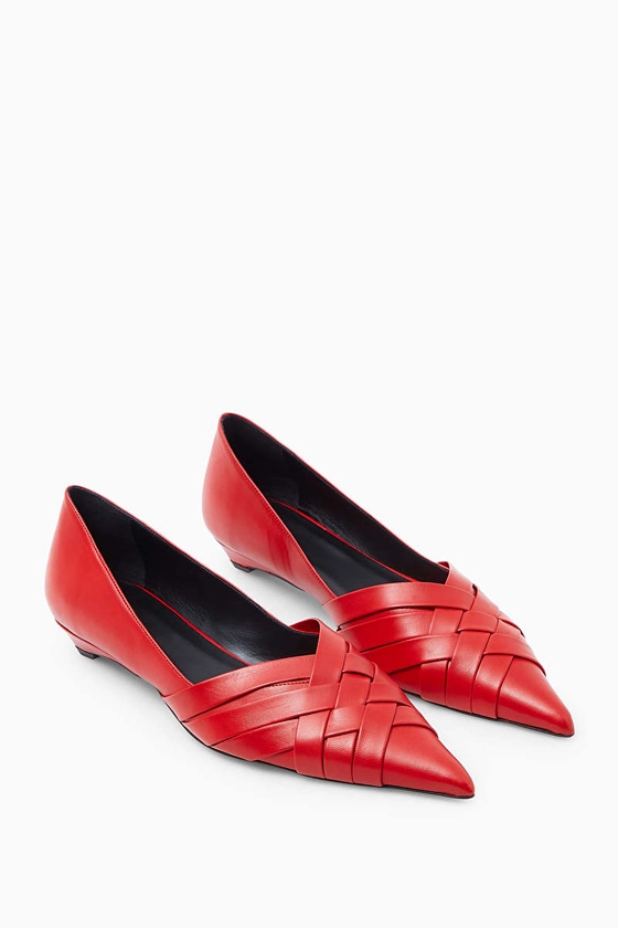 CROSSOVER BALLET FLATS - RED - Shoes - COS