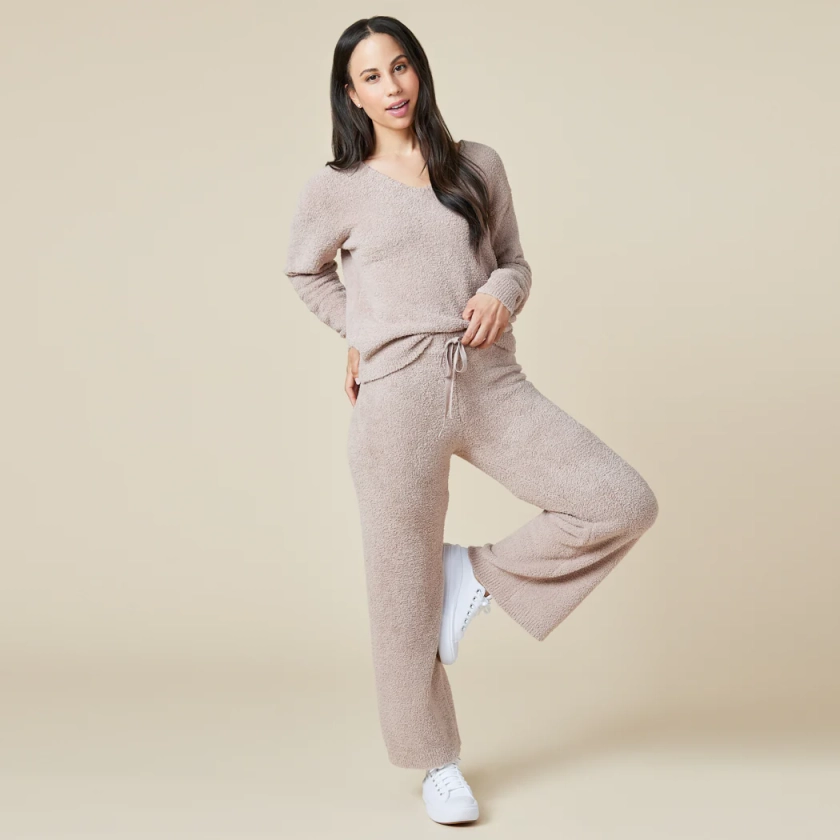 Solid Marshmallow V-Neck Lounge Set