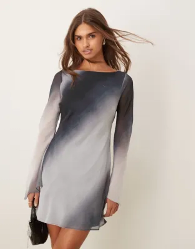 New Look flare sleeve ombre chiffon mini dress in grey | ASOS