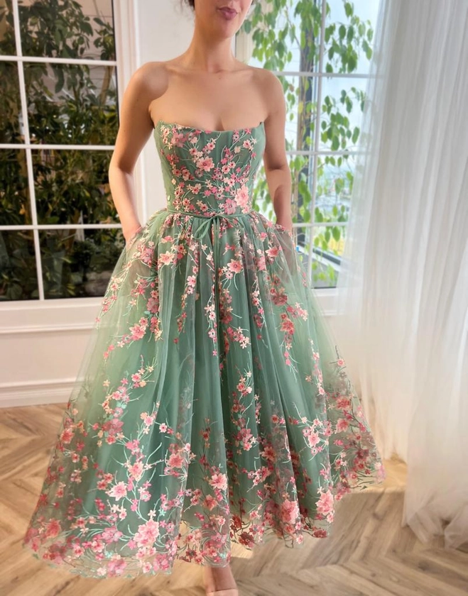 Blushed Rose Bouquet Dress
