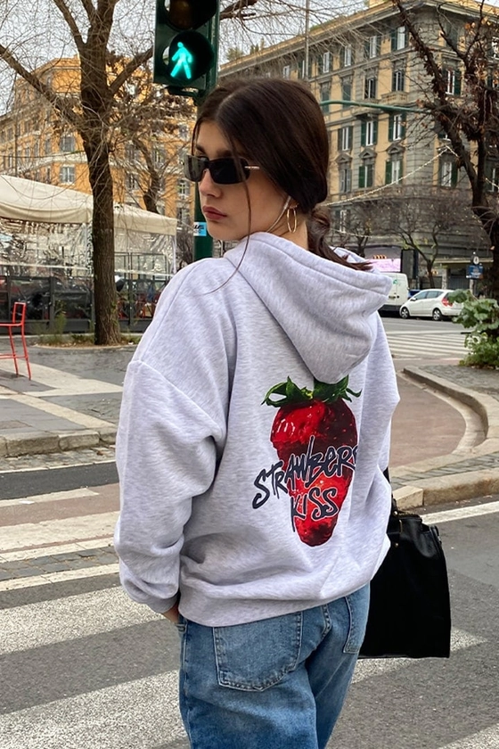 Sweat Strawberry Kiss