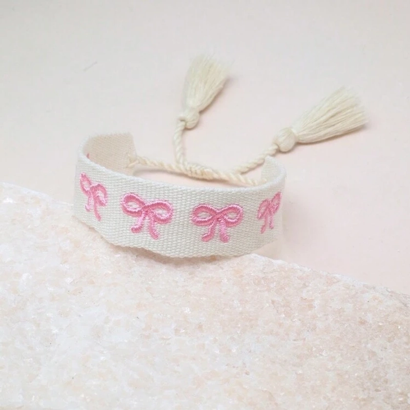 1pc Embroidered Bow Handmade Bohemian Fashion Bracelet, Suitable For Family, Friends, Classmates, Festivals, Parties, Travel And Daily Wear | SHEIN USA