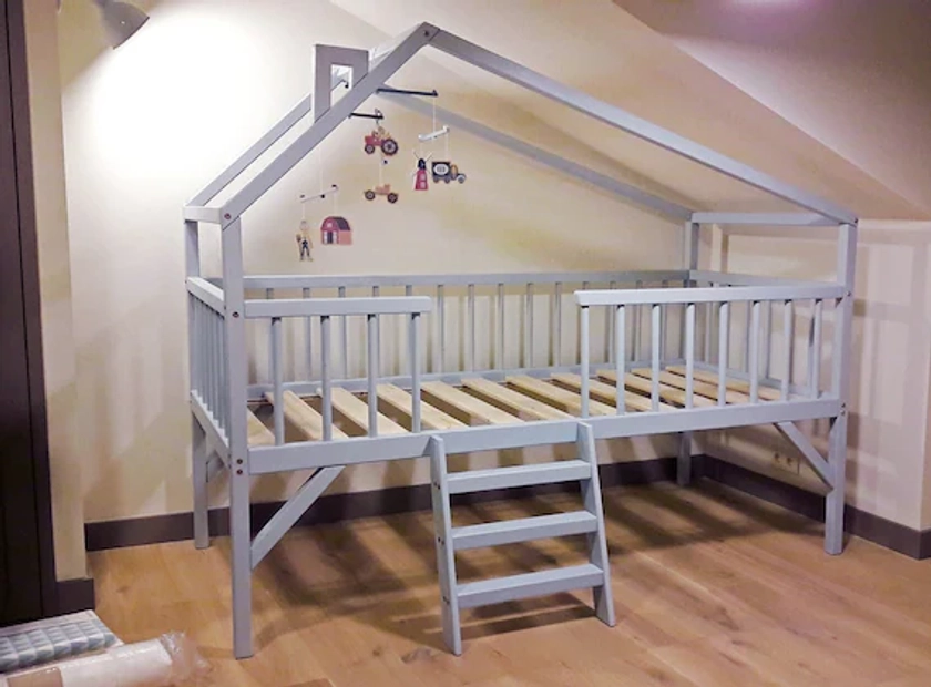 Rised house bed, Wooden frame bed, Montessori house bed, Kids bed, Full, Twin, Crib, Queen