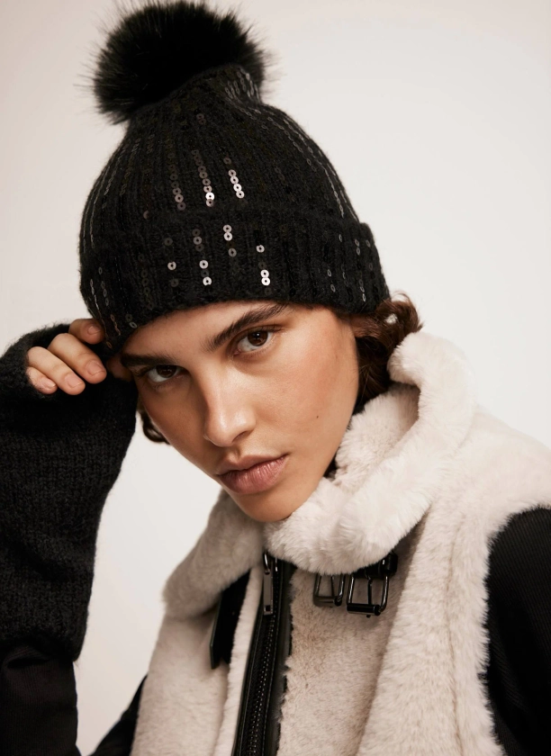 Black Sequin Wool Blend Pom Pom Hat