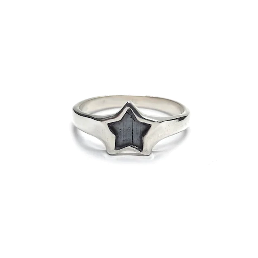 Anello in argento sterling massiccio con marchio di garanzia 925 Star Comfort Fit