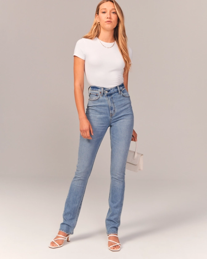 Women's Ultra High Rise 90s Slim Straight Jean | Women's Bottoms | Abercrombie.com