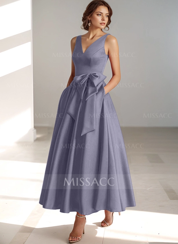 A-Line V-Neck Satin Mother Of The Bride Dresses With Bow(s)/Pockets - Missacc