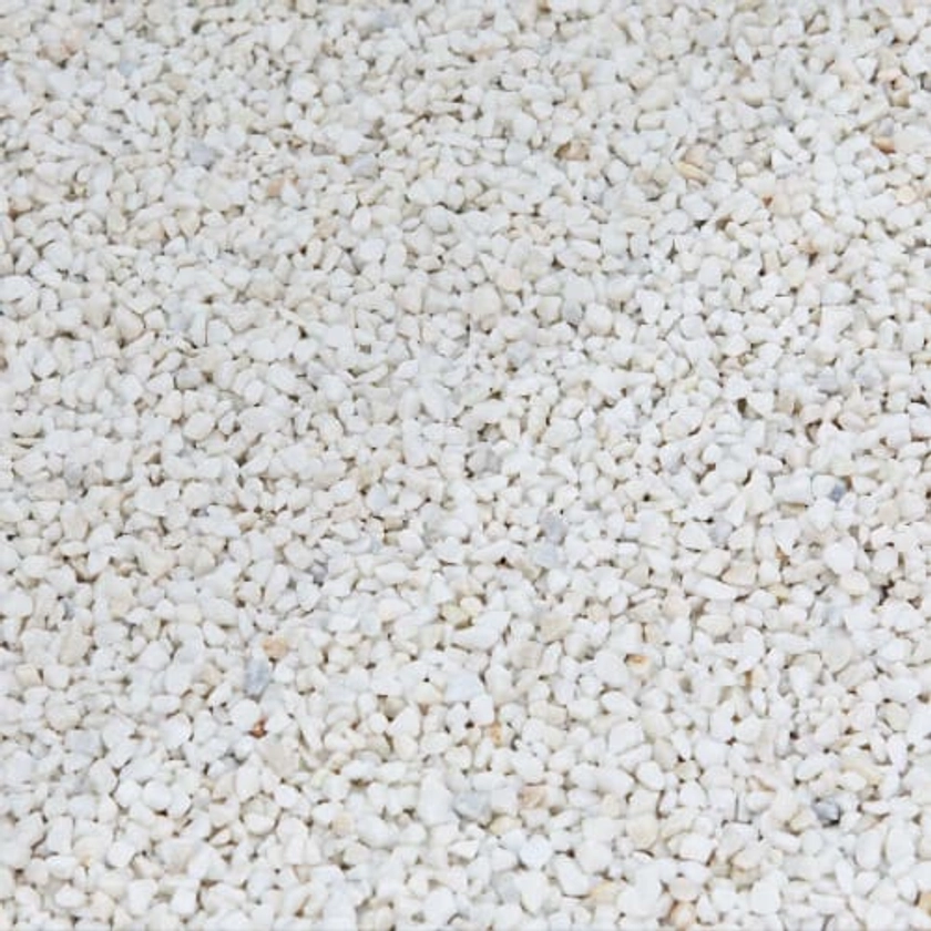 Suburban Stone 10mm Polar White Chippings - Major Bag | Wickes.co.uk