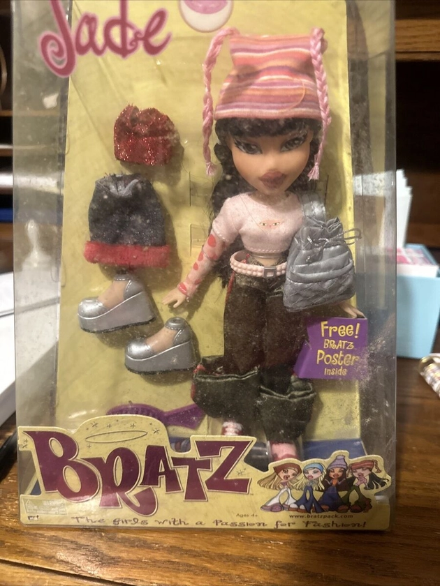 New Vintage 2001 MGA Entertainment Bratz Jade Doll & Accessories