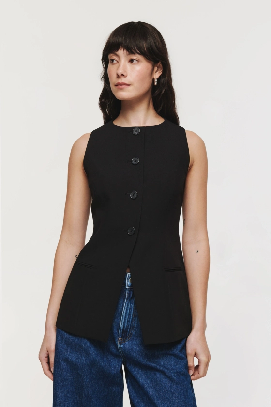 Leo | Long Waistcoat in Black | ALIGNE