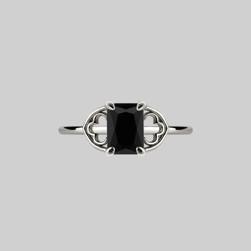 RAPTURE. Onyx & Gothic Arches Ring - Silver