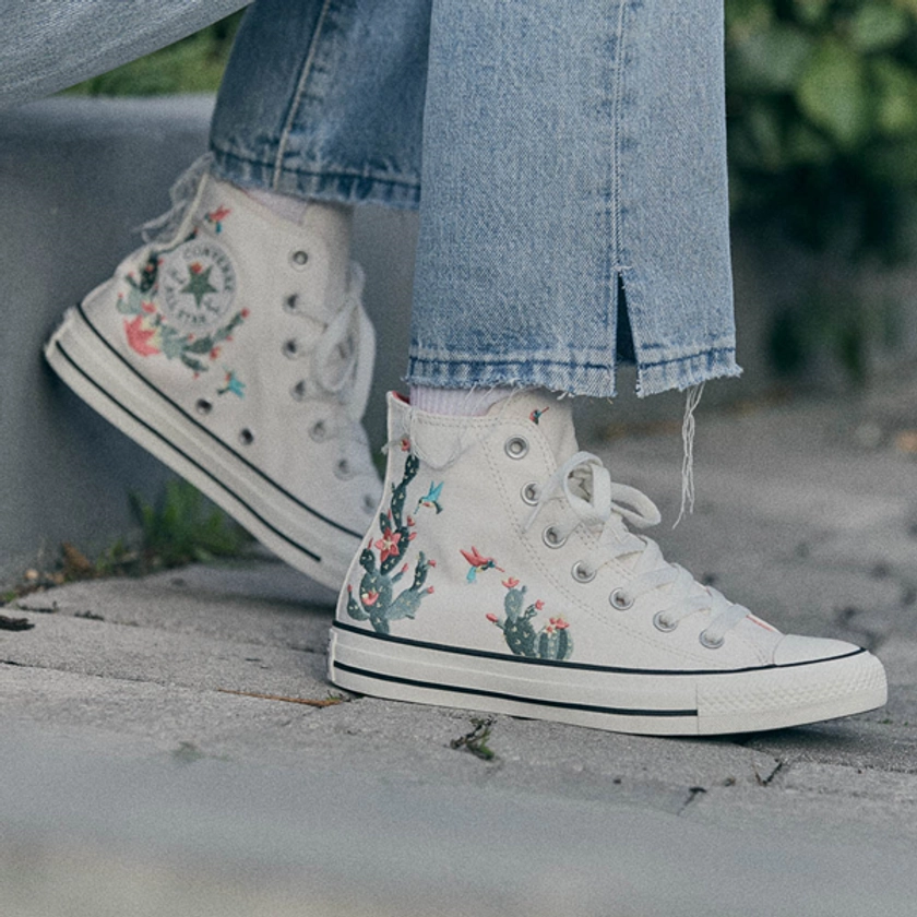 Converse Chuck Taylor All Star Hi Succulents Sneaker - Vintage White
