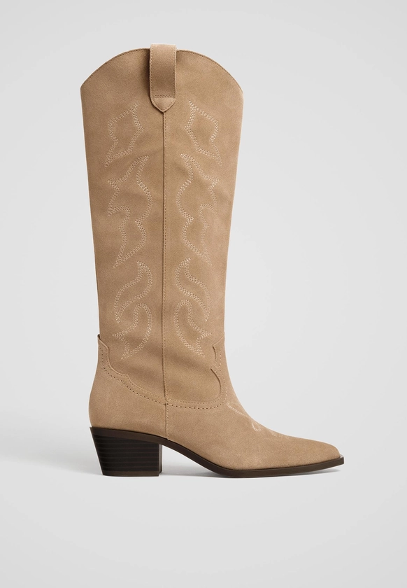 Bottes cowboy en cuir - Mode femme | Stradivarius France