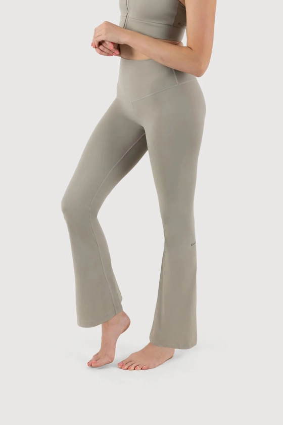 Bloch Revive Kick and Flare Legging