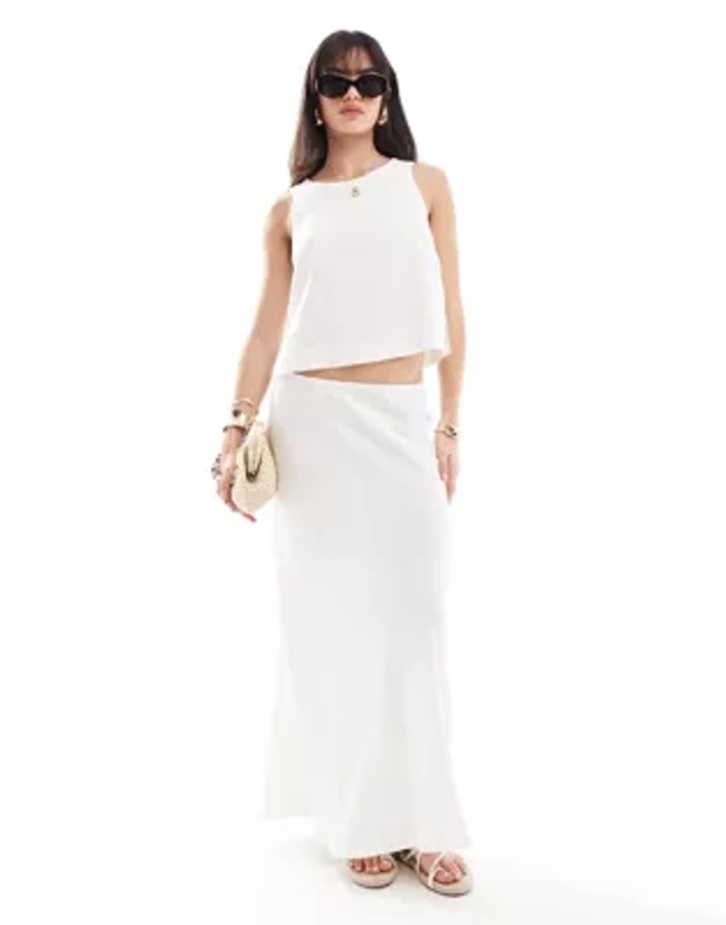 New Look linen mix midi skirt in white | ASOS