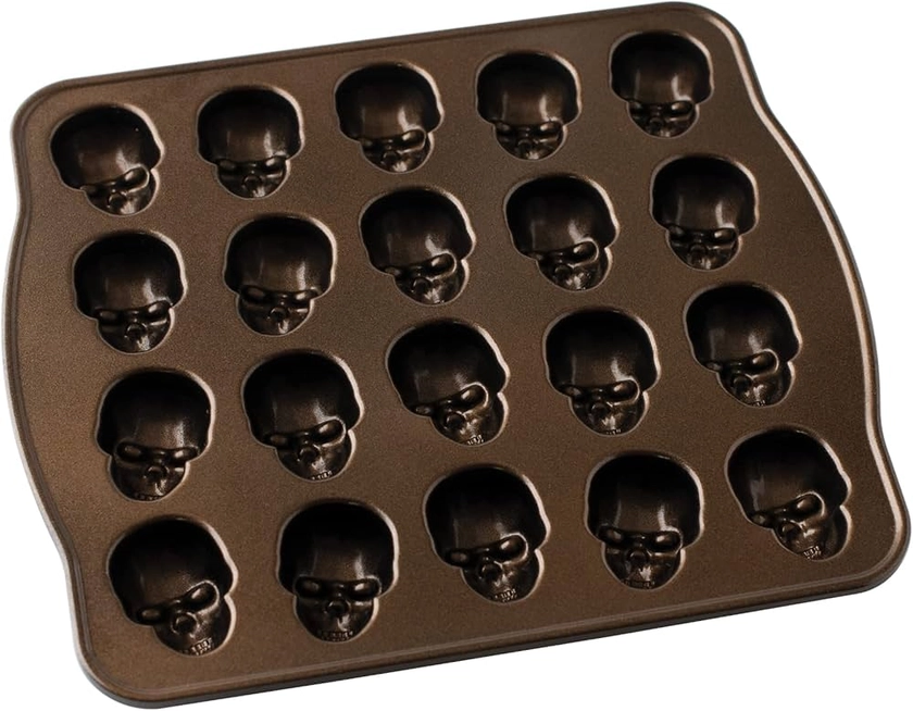 Nordic Ware Skull Bitelets Pan, Cast Aluminium Bundt Tin, Bundt Cake Tin with Skull Pattern, Premium Cake Mould Made in The USA, Colour: Bronze : Amazon.co.uk: Home & Kitchen