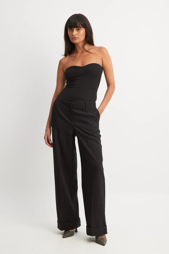 Pantalon de tailleur en sergé à taille mi-haute avec revers Noir