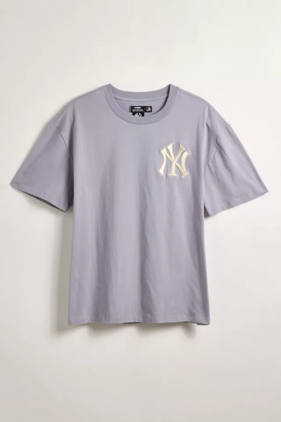 Pro Standard New York Yankees MLB Essential Logo Tee