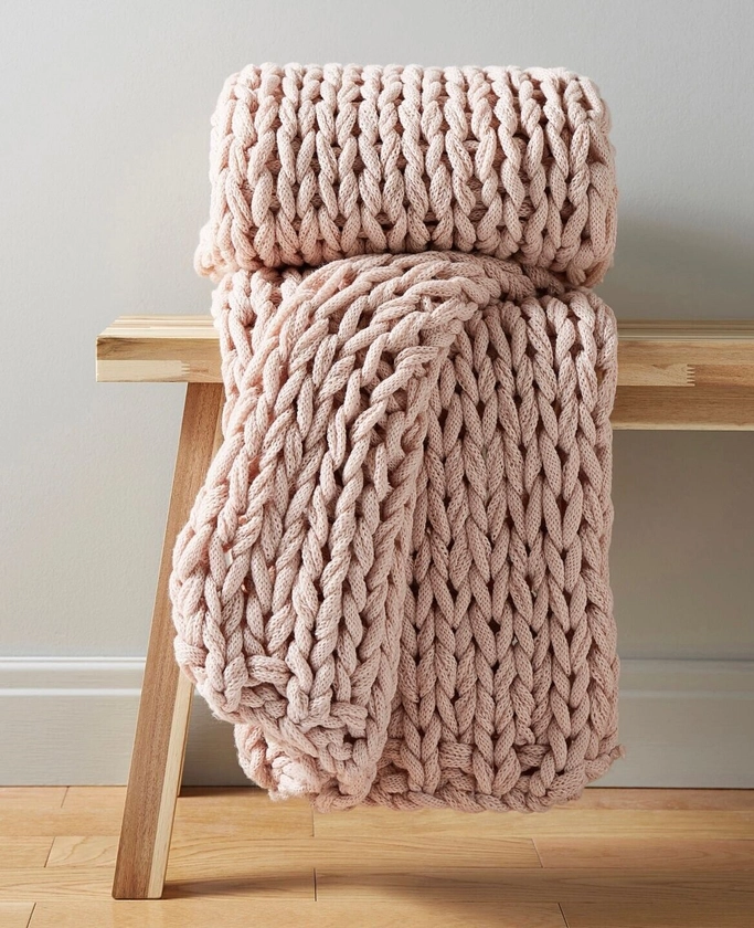 Chunky Knitted Stretch Throw- Blush Pink