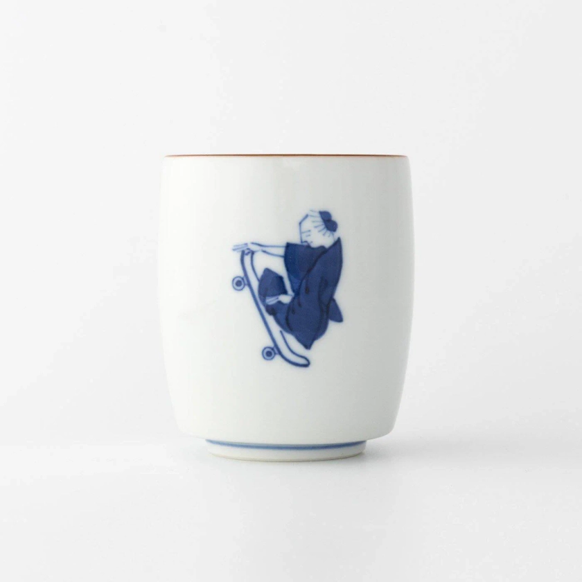 Choemon Skateboarding Kutani Yunomi Japanese Teacup