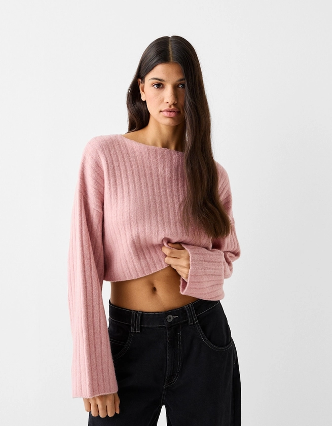 Pull cropped maille bord-côte épaules tombantes