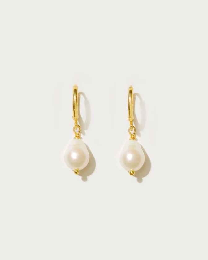 Pearl Hoop Earrings| En Route Jewelry | En Route Jewelry