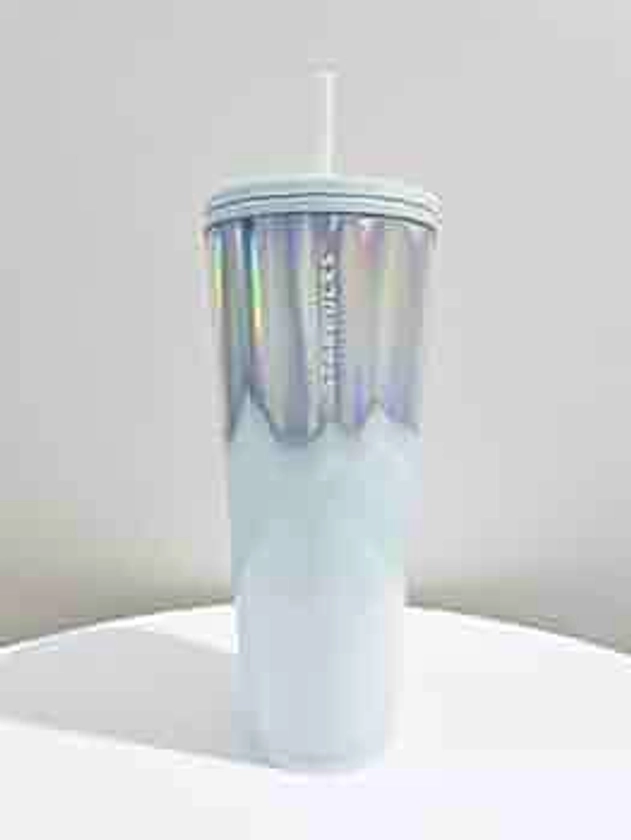 Winter 2021 Iridescent Waves Tumbler Cold Cup Venti - 24 oz. (Mint)