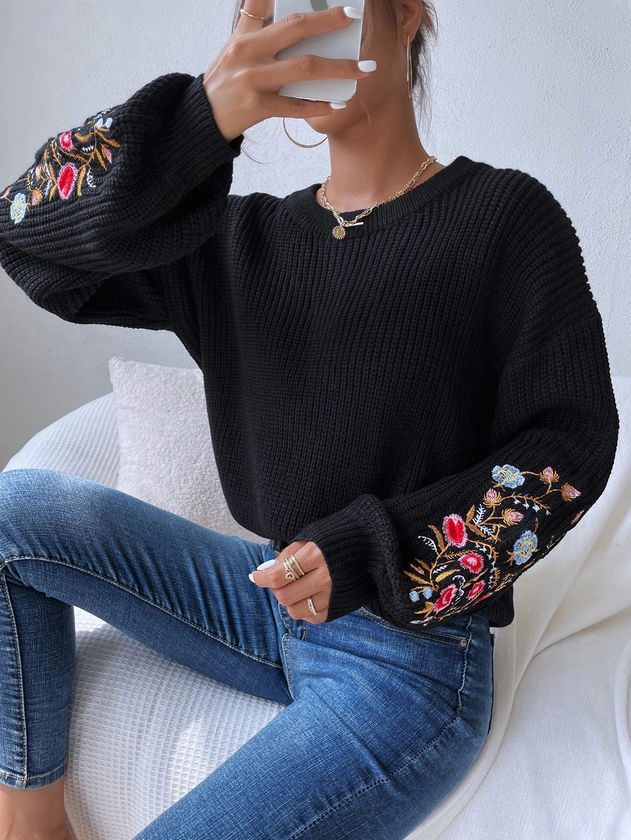 SHEIN Holidaya Floral Embroidery Bishop Sleeve Jumper