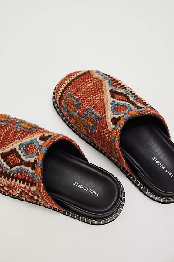 Magic Carpet Mules