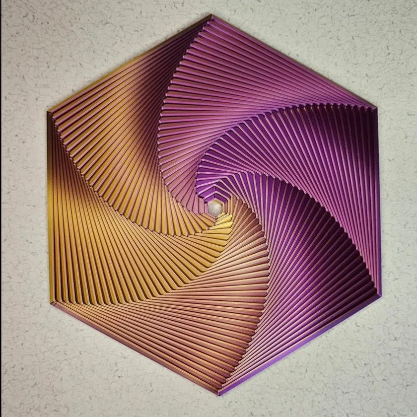 🌀3D-Printed Fractal Fidget Hexagon - Purple/Gold